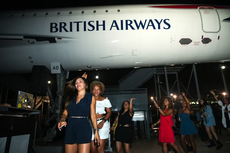 People enjoying Summer Tasting Fest on Pier 86